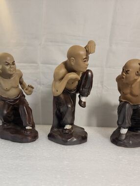 Kung Fu Shaolin Monk Ceramic Figures Set of 3